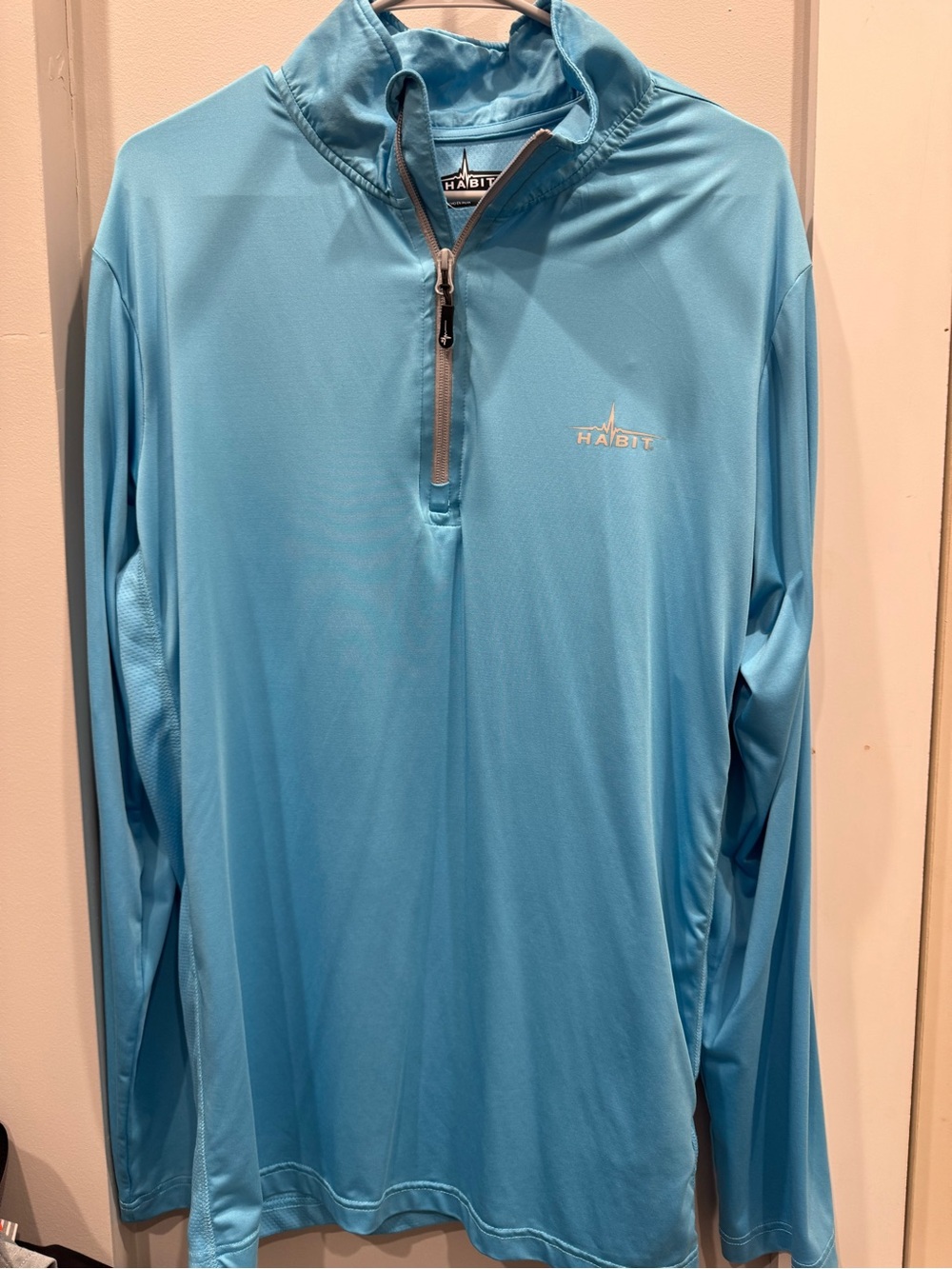 Habit Men’s Large Blue Solar Factor 40+ 1/4 Zip Long Sleeve Fishing